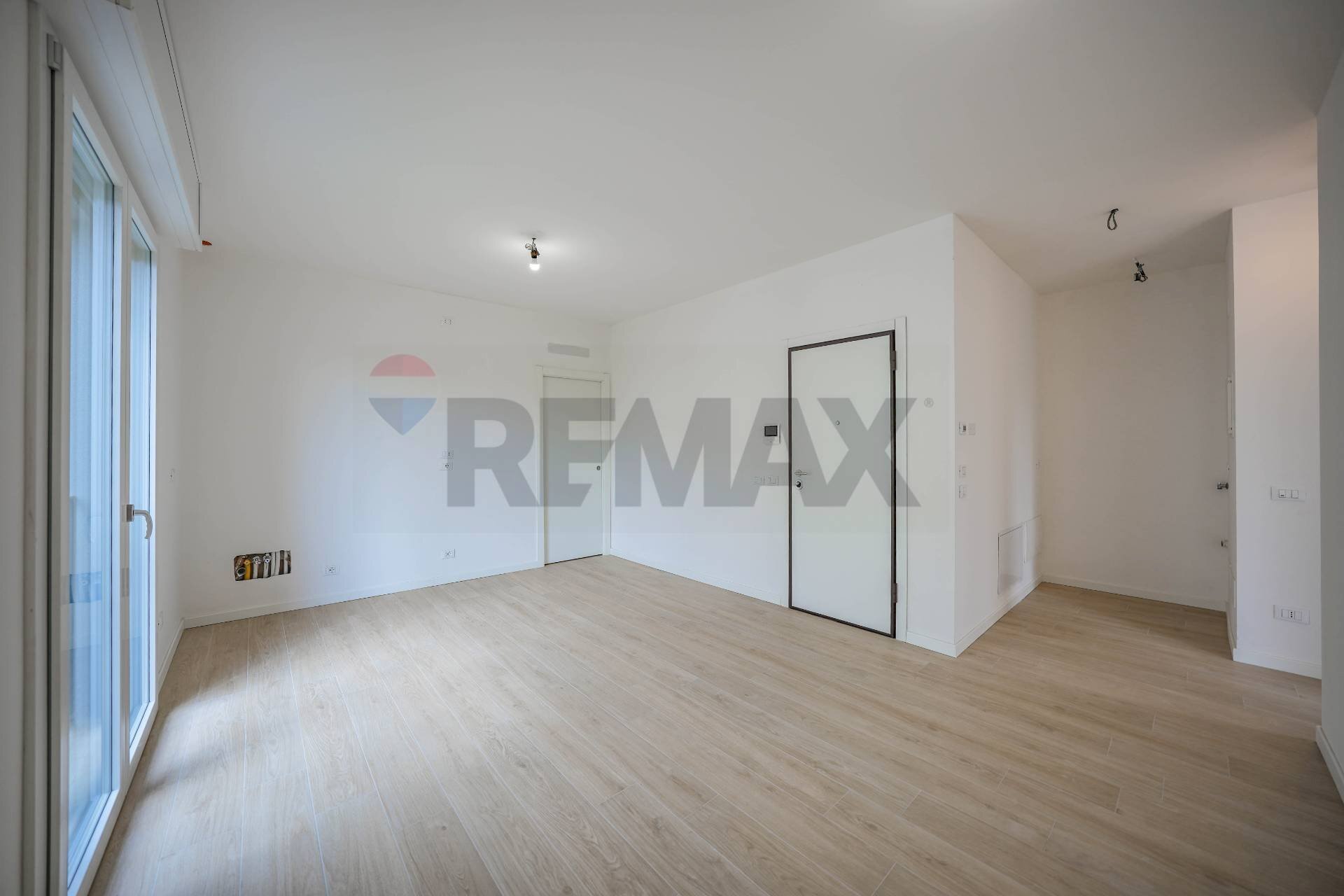 Stanza vuota - Three-room apartment Via Arno
23, San Mauro Pascoli - photo 3