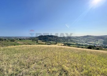 Vista delle montagne - Agricultural land via Poggiolo, Poggio Torriana - photo 3