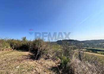 Vista delle montagne - Agricultural land via Poggiolo, Poggio Torriana - photo 4