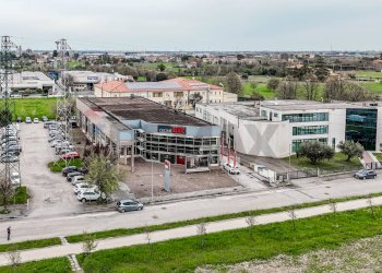 Edificio all\'aperto - Commercial Premises Santarcangelo di Romagna - photo 2
