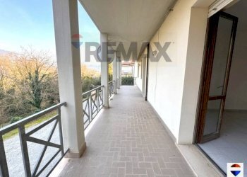 Balcone - Four-room apartment Via II Giugno 38
 
38, Novafeltria - photo 11