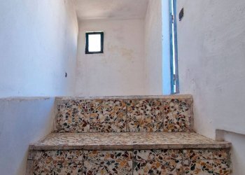 Scale - Three-room apartment Via Diaz
 
32, Vieste - photo 9