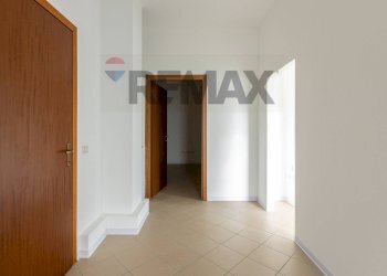 Hall / corridoio - Shop Piazza Borsellino e Falcone
2, Salsomaggiore Terme - photo 23