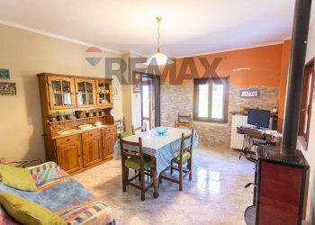 Sala da pranzo - Casa semi indipendente strada di Marzano
 
69, Salsomaggiore Terme - foto 6