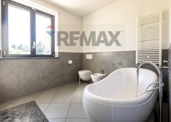 Bagno - Villa Case Sparse Fornace Fulgoni
 
13, Castell'Arquato - foto 11