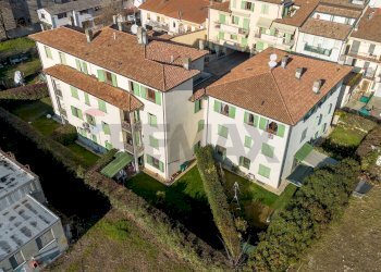 Edificio all\'aperto - Four-room apartment Via Agostino Berenini
 
164, Fidenza - photo 24
