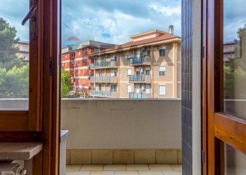 Balcone - Apartment Via Londra
 
7, Sassari - photo 30