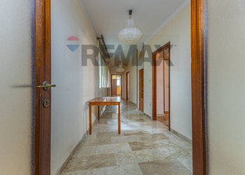 Hall / corridoio - Apartment Via Principessa Jolanda
 
74, Sassari - photo 13