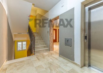 Ricezione / Lobby - Apartment Via Principessa Jolanda
 
74, Sassari - photo 24