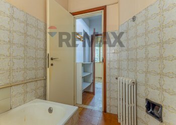 Bagno - Apartment Via Principessa Jolanda
 
74, Sassari - photo 57