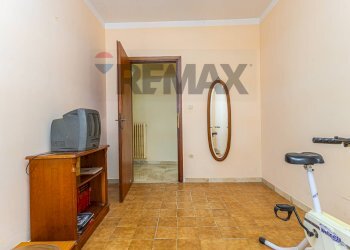 Hall / corridoio - Apartment Via Principessa Jolanda
 
74, Sassari - photo 60