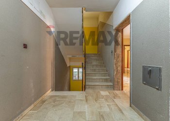 Scale - Apartment Via Principessa Jolanda
 
74, Sassari - photo 65