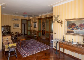 Sala da pranzo - Quadrilocale via solferino
 
5, Fornovo di Taro - foto 3