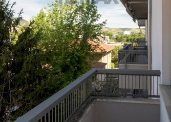 Balcone - Quadrilocale via solferino
 
5, Fornovo di Taro - foto 9
