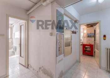 Hall / corridoio - Villa via foro san martino
 
25, Cassano Magnago - photo 18