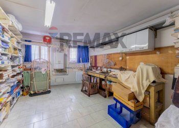 Camera / camera da letto - Villa via foro san martino
 
25, Cassano Magnago - photo 25