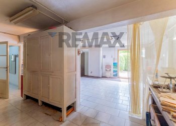 Hall / corridoio - Villa via foro san martino
 
25, Cassano Magnago - photo 27