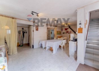 Sala da pranzo - Villa via foro san martino
 
25, Cassano Magnago - photo 28