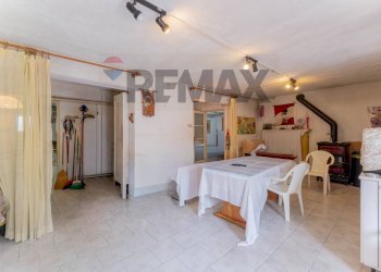 Sala da pranzo - Villa via foro san martino
 
25, Cassano Magnago - photo 29