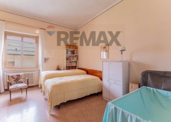 Camera / camera da letto - Villa via foro san martino
 
25, Cassano Magnago - photo 39