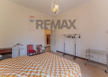 Camera / camera da letto - Villa via foro san martino
 
25, Cassano Magnago - photo 44