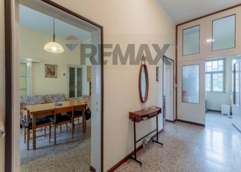 Hall / corridoio - Villa via foro san martino
 
25, Cassano Magnago - photo 54