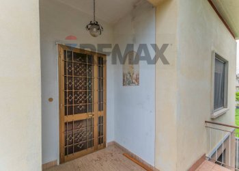 Hall / corridoio - Villa via foro san martino
 
25, Cassano Magnago - photo 56