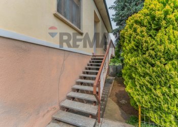 Scale - Villa via foro san martino
 
25, Cassano Magnago - photo 58