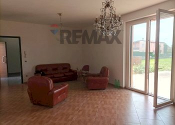 Soggiorno - Casa semi indipendente Strada Della Pelosa
179, Fiorenzuola d'Arda - foto 3