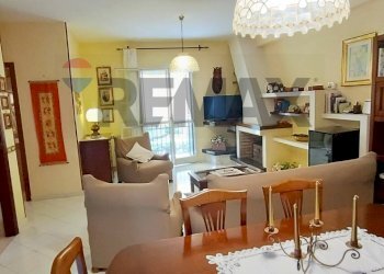 Sala da pranzo - Villa a Schiera Minturno - foto 1