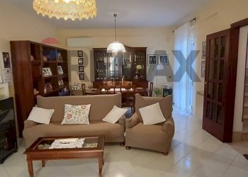 Sala da pranzo - Villa a Schiera Minturno - foto 6