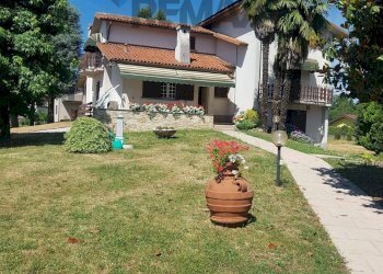 Casa all\'aperto - Villa Suisio - foto 5