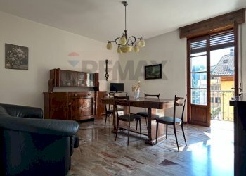 Sala da pranzo - Trilocale Piazza Brembana - foto 4