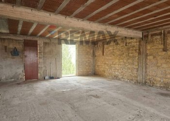 Parcheggio - One-room apartment via Val di  noto, Misilmeri - photo 10