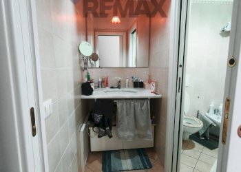 Bagno - Three-room apartment Via Epicarmo
 
18, Palermo - photo 18