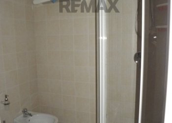 Bagno - Three-room apartment Via Epicarmo
 
18, Palermo - photo 35
