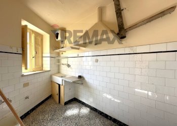 Cucina - Casa indipendente Via degli aragonesi
 
3, Castelbuono - foto 6