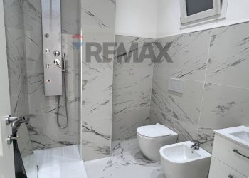 Bagno - Four-room apartment Via Gumina
37, Bagheria - photo 17