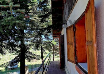 Balcone sul prospetto principale - Casa indipendente MANDRIA DEL CONTE/PIANO ZUCCHI
 
s/n, Isnello - foto 11
