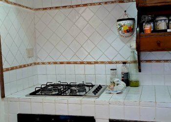 Cucina - Casa indipendente MANDRIA DEL CONTE/PIANO ZUCCHI
 
s/n, Isnello - foto 33