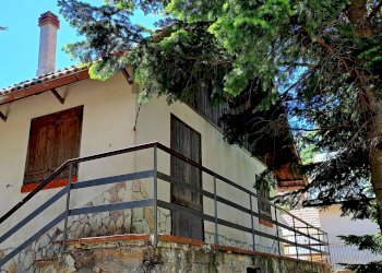 Prospetto principale - Casa indipendente MANDRIA DEL CONTE/PIANO BATTAGLIA
 
s/n, Isnello - foto 5