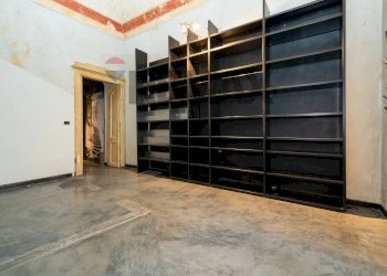 Camera da letto - Quadrilocale Via Giuseppe Garibaldi
 
31, Torino - foto 18