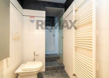 Bagno - Quadrilocale Via Giuseppe Garibaldi
 
31, Torino - foto 23