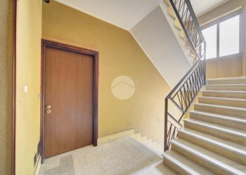 Three-room apartment Via torino, Piossasco - photo 4