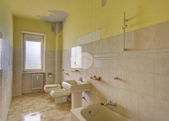 Three-room apartment Via torino, Piossasco - photo 29