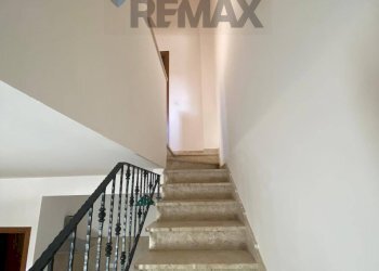 Scale - Terraced Villa Via Baglio Mogli Belle
 
34, Custonaci - photo 22