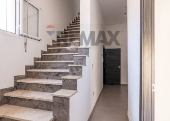 Scale - Independent house Via Francesco Crispi
 
29, Comiso - photo 23