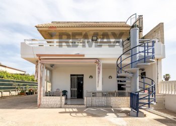 Casa all\'aperto - Villa via dei fiordalisi
 
50, Ispica - photo 3
