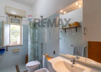 Bagno - Villa via dei fiordalisi
 
50, Ispica - photo 14