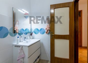 Bagno - Independent house via Damiano chiesa
 
27, Pozzallo - photo 16